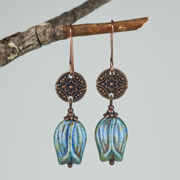 HAND CRAFTED Blue Artisan Glass Flower Rustic Copper Dangle Earrings - Picture 3 of 7